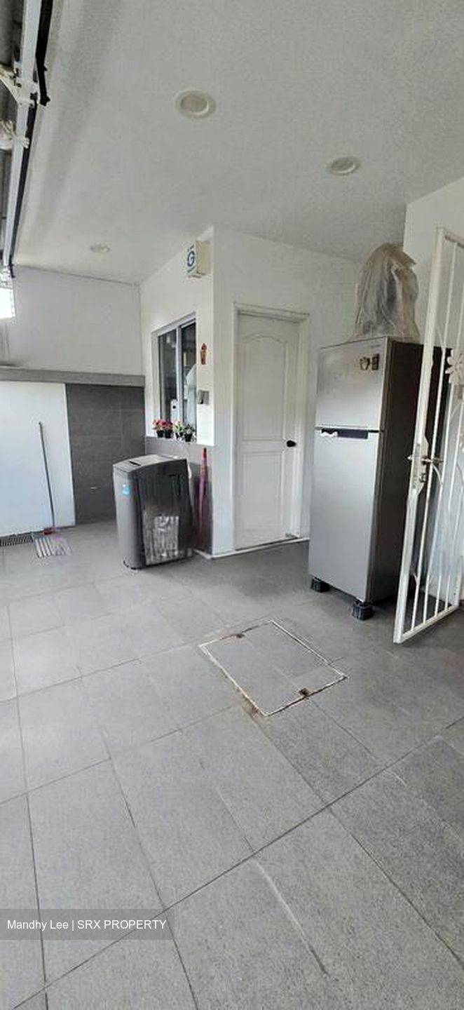 Fernvale Link (D28), Terrace #463440721